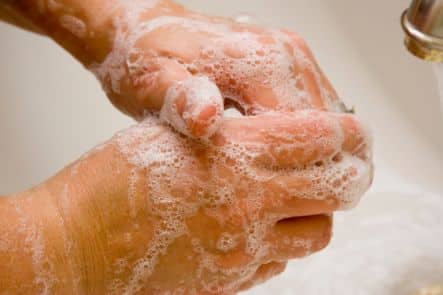 kako-cistiti-ruke