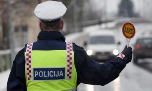Kako se ponašati ako vas zaustavi policija? Kako se ponašati ako vas zaustavi policija?