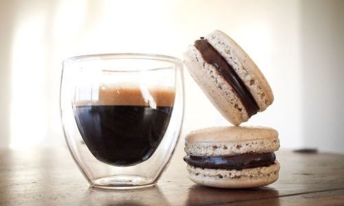 Kako napraviti macaronse od kave ? Kako napraviti macaronse od kave ?