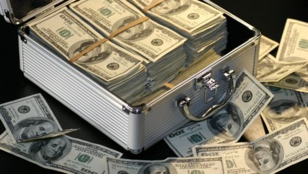 Nevjerojatne casino priče: “Osvojeni novac duplo je slađi od zarađenog.”