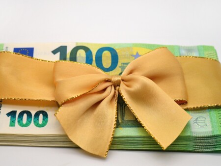 Reinvesticija bonusa – 3 strategije kako završiti u plusu uz pomoć gratis sredstava