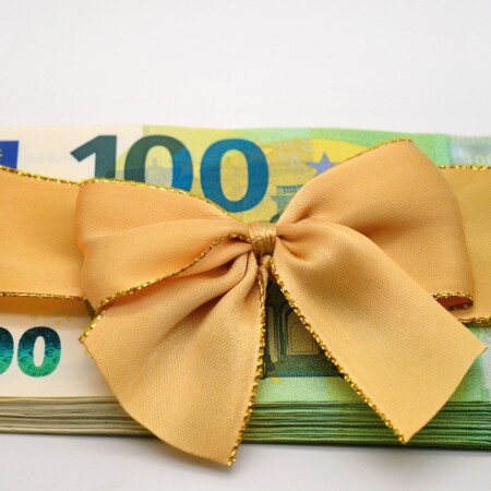 Reinvesticija bonusa – 3 strategije kako završiti u plusu uz pomoć gratis sredstava