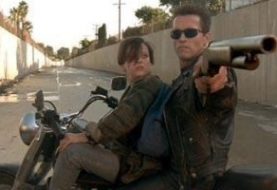 Arnie zbunjen Terminatorom IV