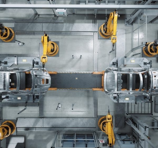 što rade roboti u automobilskoj industriji
