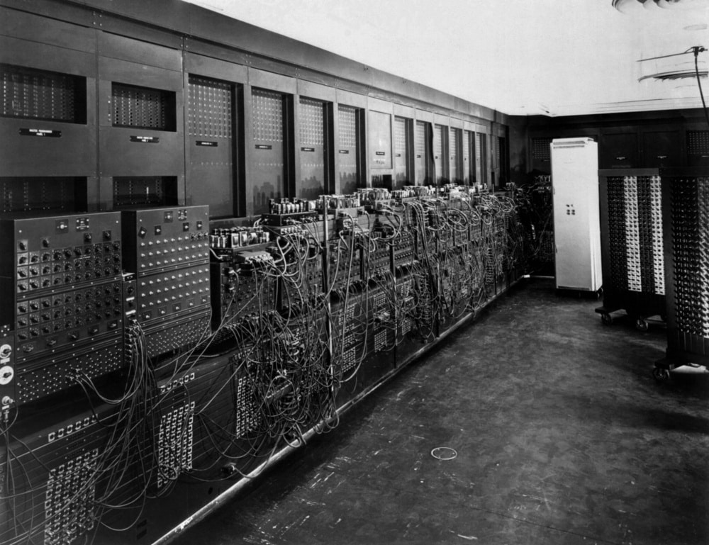zanimljivosti o računalima moraju se dotaknuti i prvog računala ikad, ENIAC računala