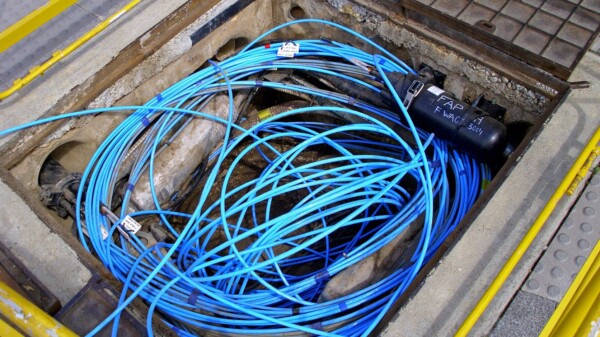 Kabel za optički internet