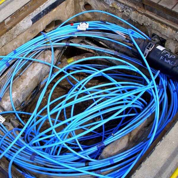 Kabel za optički internet
