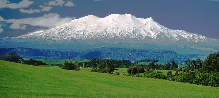 Mount Ruapehu (FOTO: Michael A. Stecker)