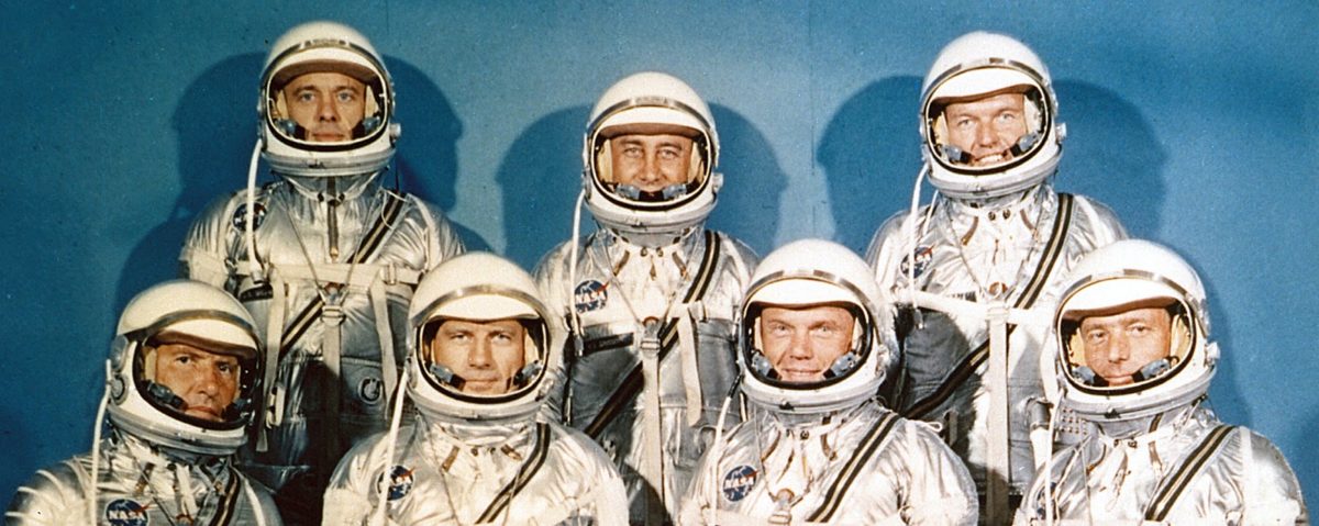 Originalna sedmorka programa Mercury - gornji red slijeva nadesno: Alan B. Shepard, Virgil I. "Gus" Grissom, L. Gordon Cooper; donji red slijeva nadesno - Wally Schirra, Donald K. "Deke" Slayton, John Glenn i Scott Carpenter (FOTO: NASA)