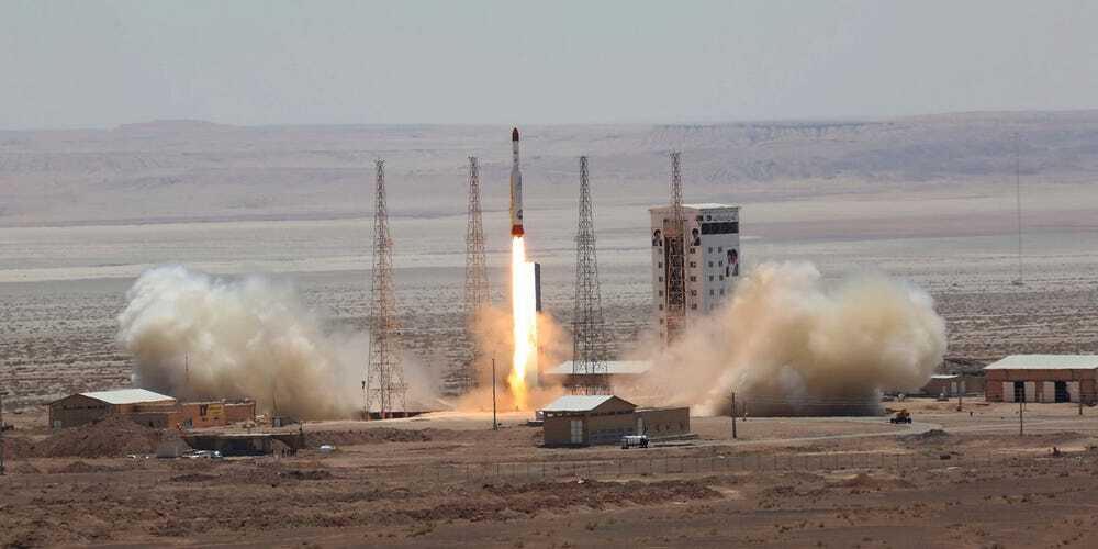 Iran lansirao istraživačku raketu u svemir