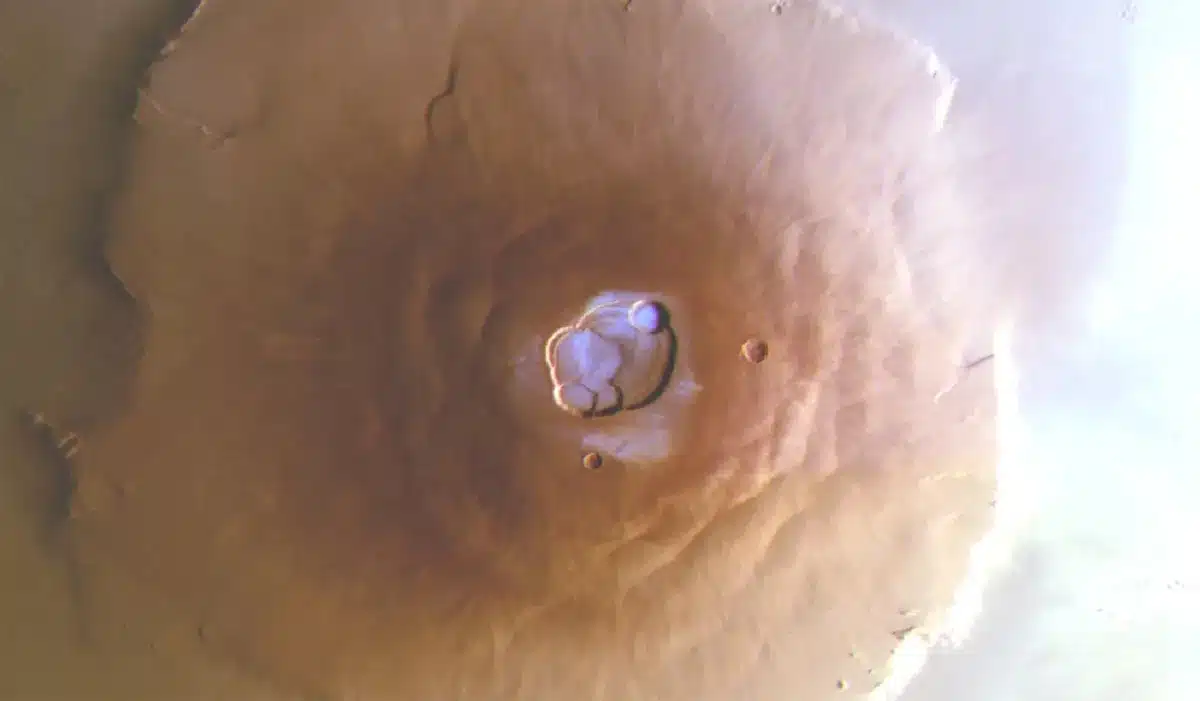 Olympus mons - voda na Marsu